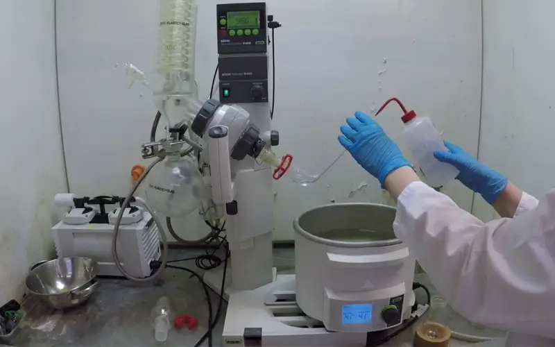 Rotary Evaporator Maintenance cleaning glassware components of a rotary evaporator